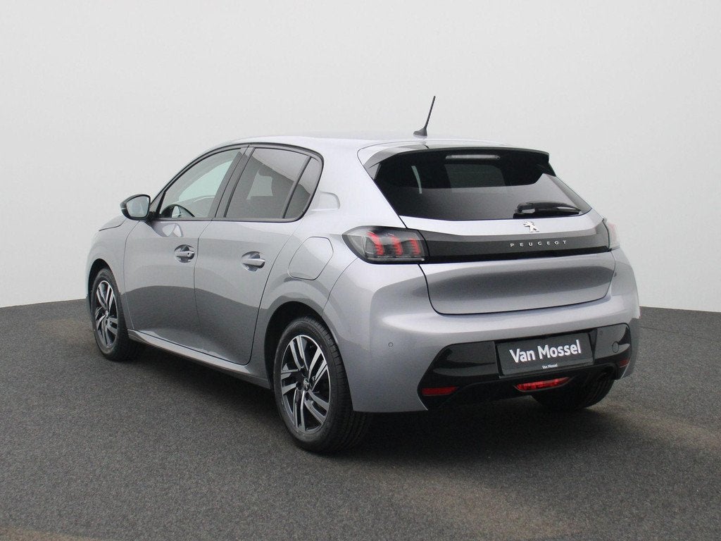 Peugeot 208 1.2 PureTech 100pk Allure | Navi | Camera | Stoe, 12 maanden, 101 pk, Gebruikt, Leder en Stof