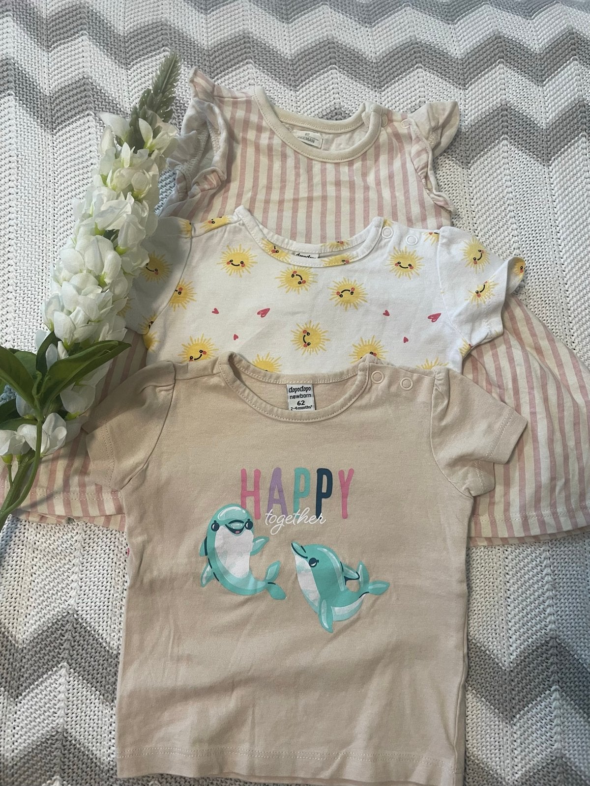 Leuk samengesteld zomer pakketje van 3 shirtjes/jurkje, 62, Ophalen of Verzenden, Zo goed als nieuw, Meisje