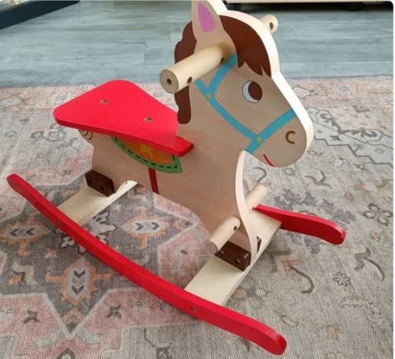 Houten schommelpaard, Ophalen, Zo goed als nieuw