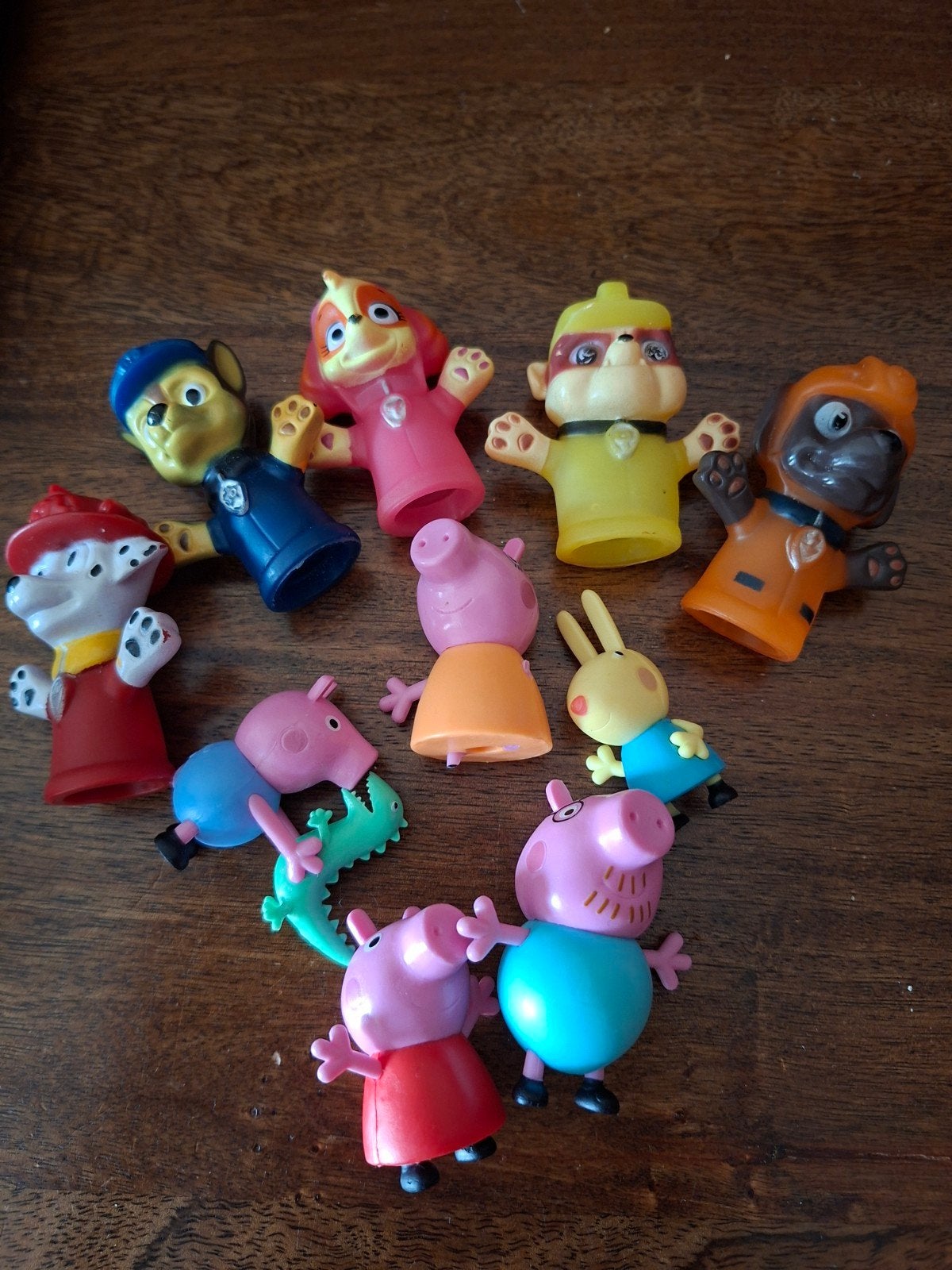 Peppa Pig en Paw Patrol vingerpopjes, Ophalen of Verzenden, Gebruikt, Jongen of Meisje