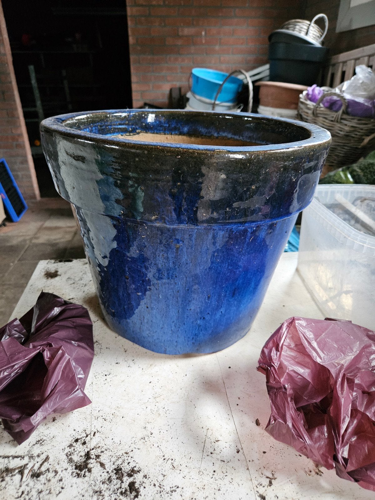 Grote blauwe bloempot - Doorsnede 37 cm, Tuin en Terras, Ophalen, Gebruikt, Kunststof