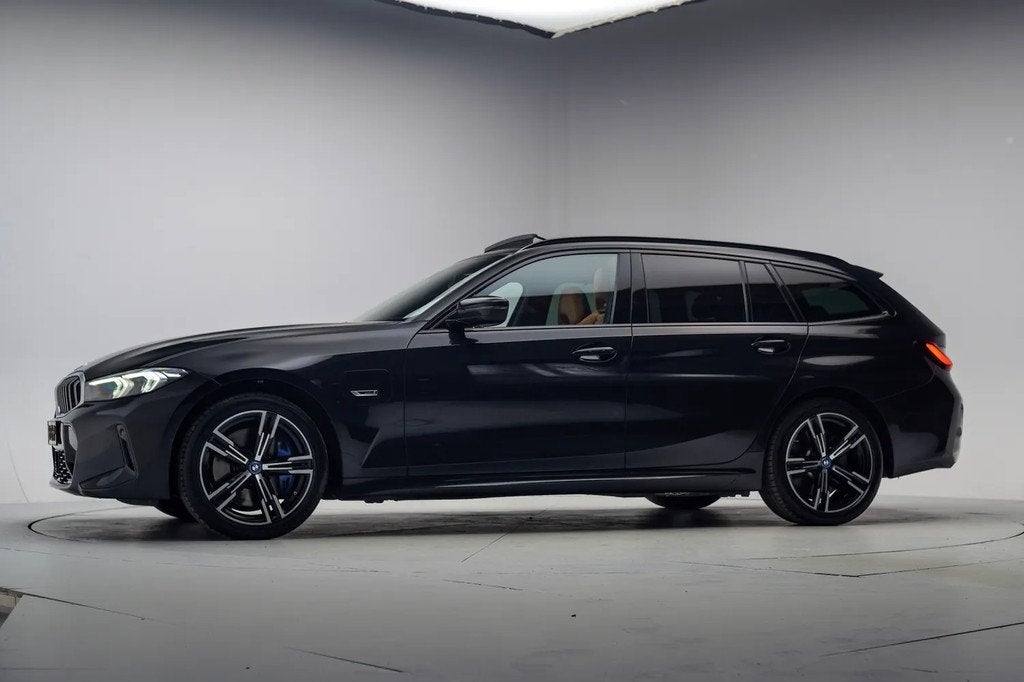 BMW 3 Serie Touring 330e M-Sport [ Competition-Stoelen Panor, Auto's, Automaat, 1998 cc, 1800 kg, Gebruikt