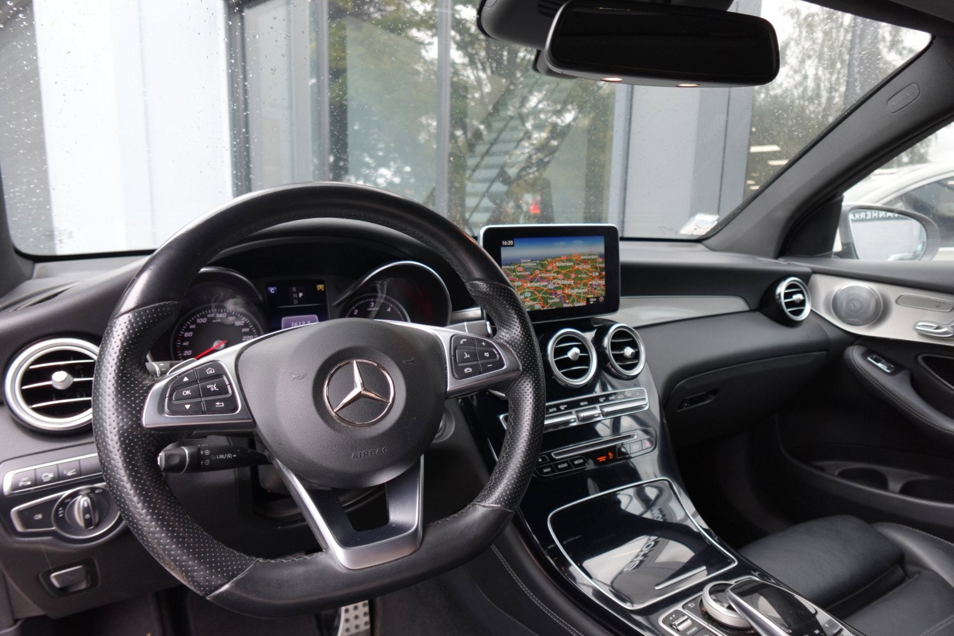 Mercedes-Benz GLC-klasse Coupé 250 d 4MATIC PANO 360 CAM AM, Auto's, Automaat, Dealer onderhouden, Gebruikt, Zwart