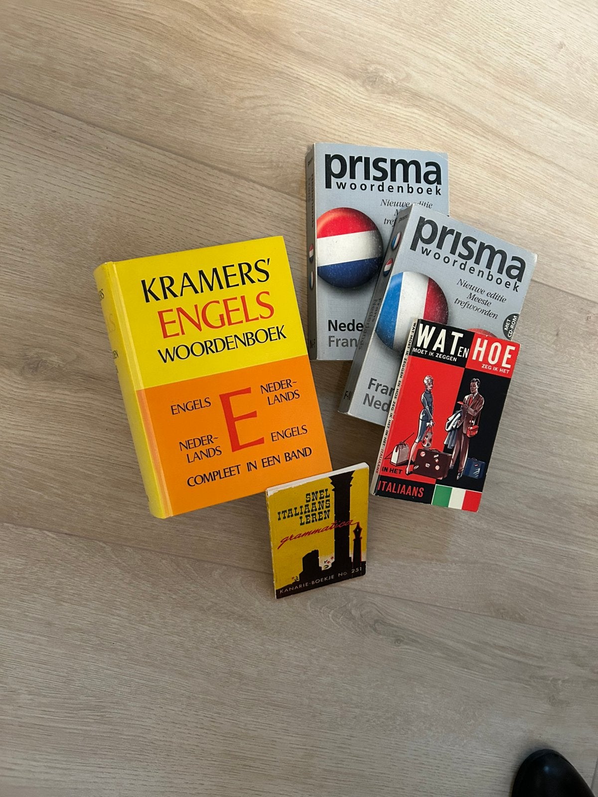 Woordenboek engels frans en italiaans, Ophalen of Verzenden, Zo goed als nieuw, Overige uitgevers, Engels