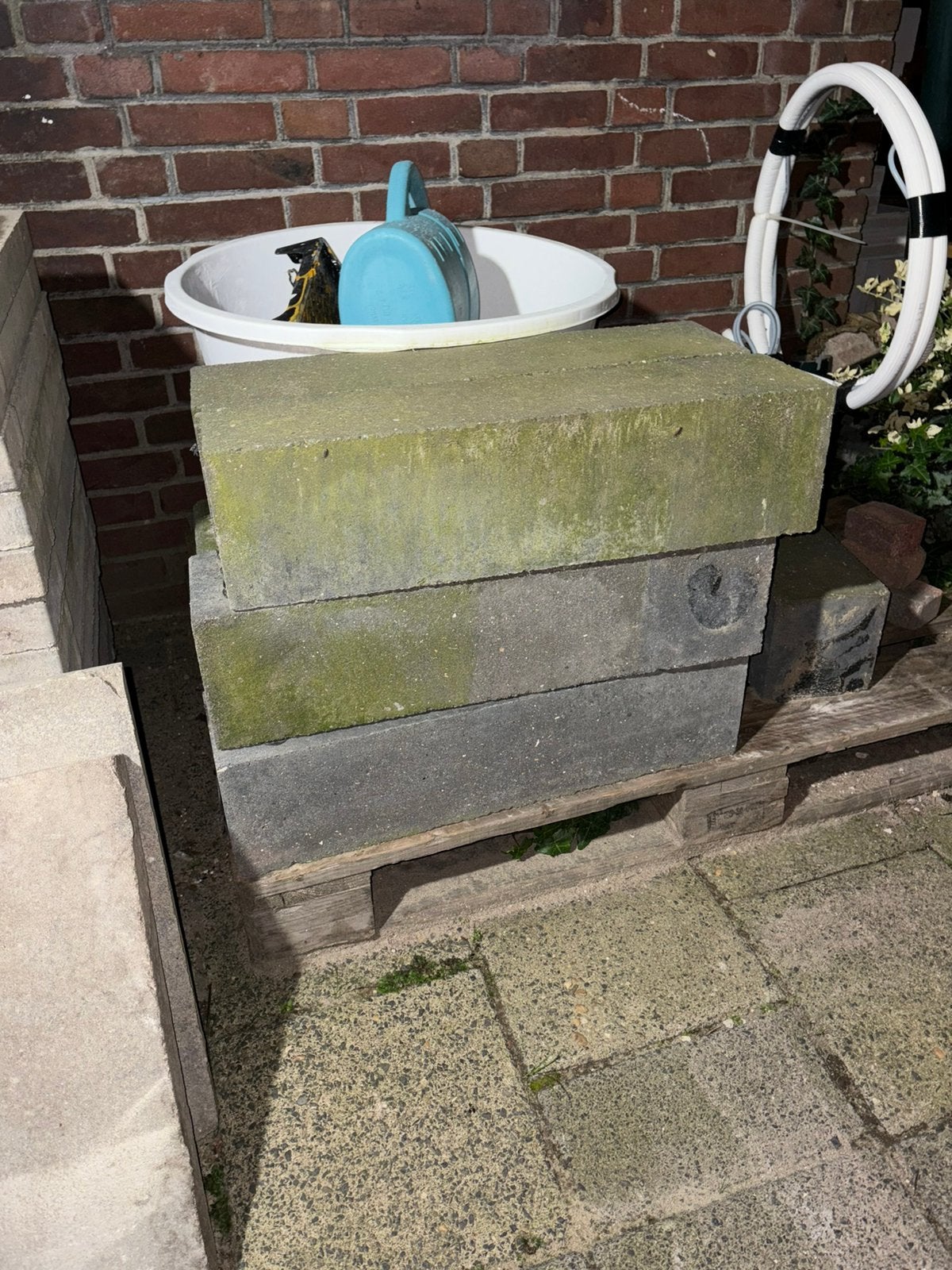 Tegels, Ophalen, Zo goed als nieuw