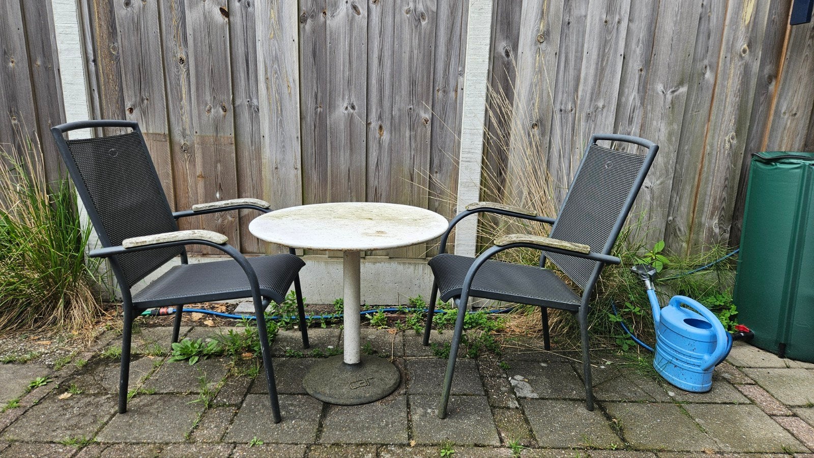 Tuinset Hartman stoelen en degelijke ijzeren tafel, Ophalen of Verzenden