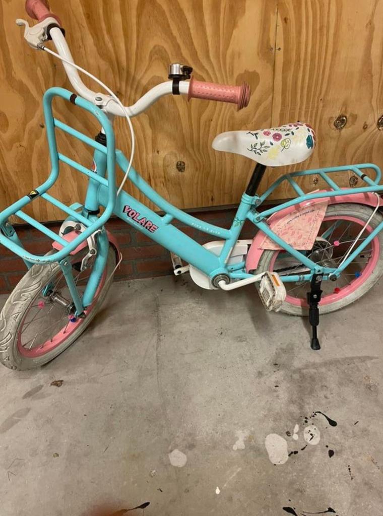 16 inch meisjes fiets met zijwieltjes, Ophalen, Terugtraprem, Gebruikt, Handrem