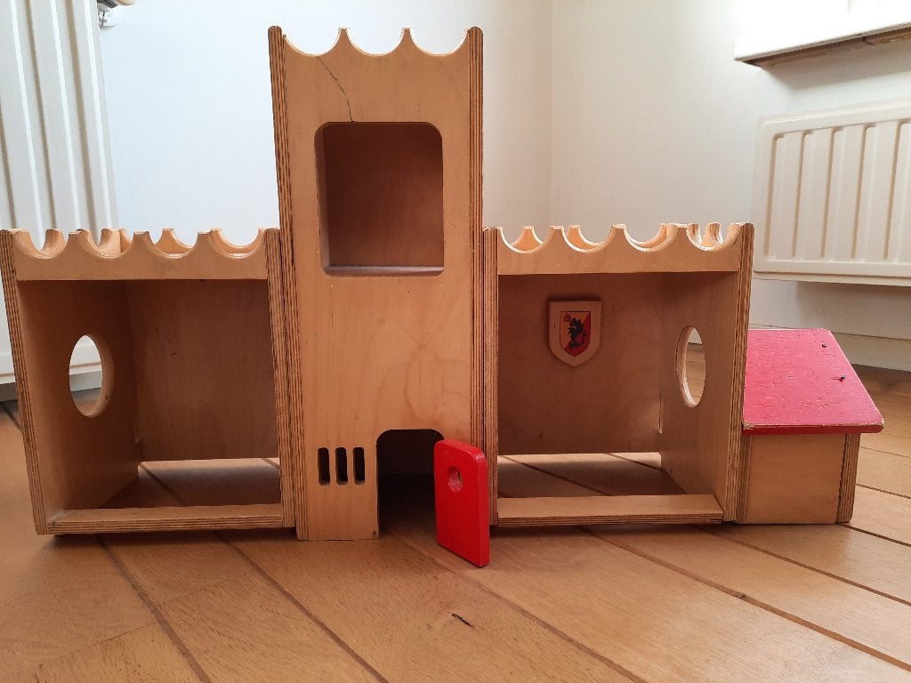 Kasteel torens Ridder huis van hout, Ophalen of Verzenden, Gebruikt