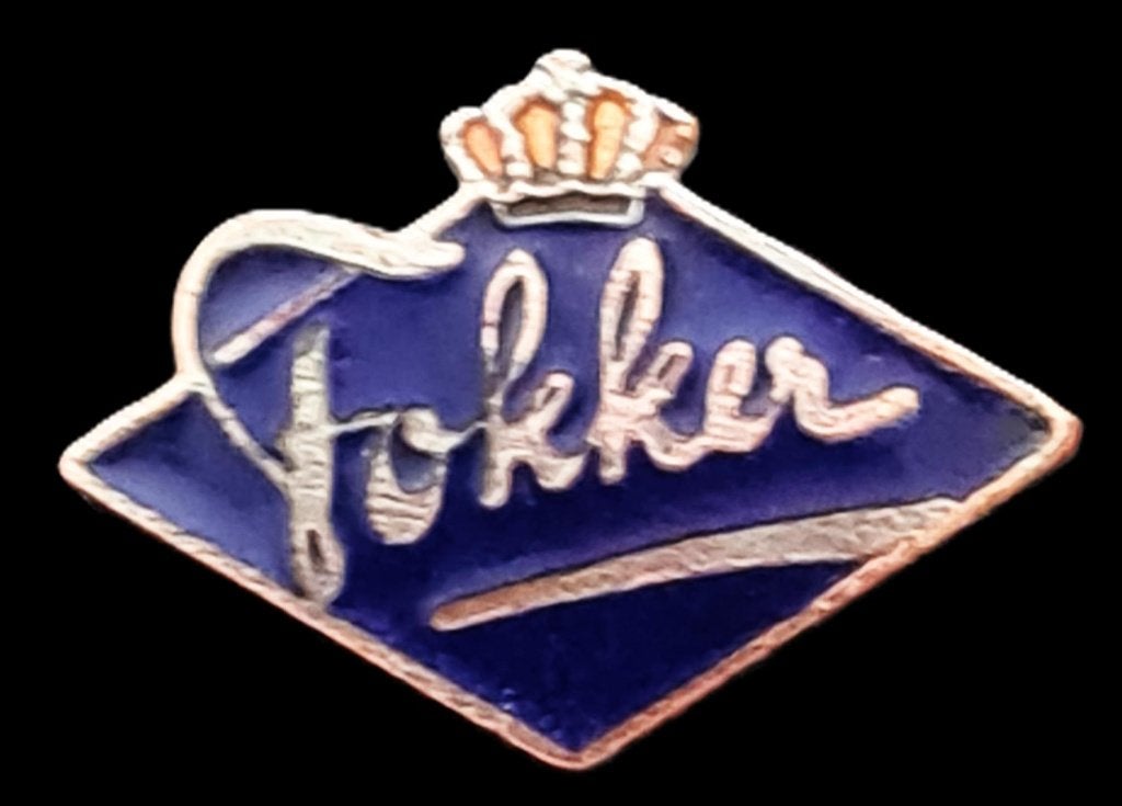 Fokker vliegtuigbouwer speld- blauw emaille, Verzenden, Nieuw, Transport, Speldje of Pin
