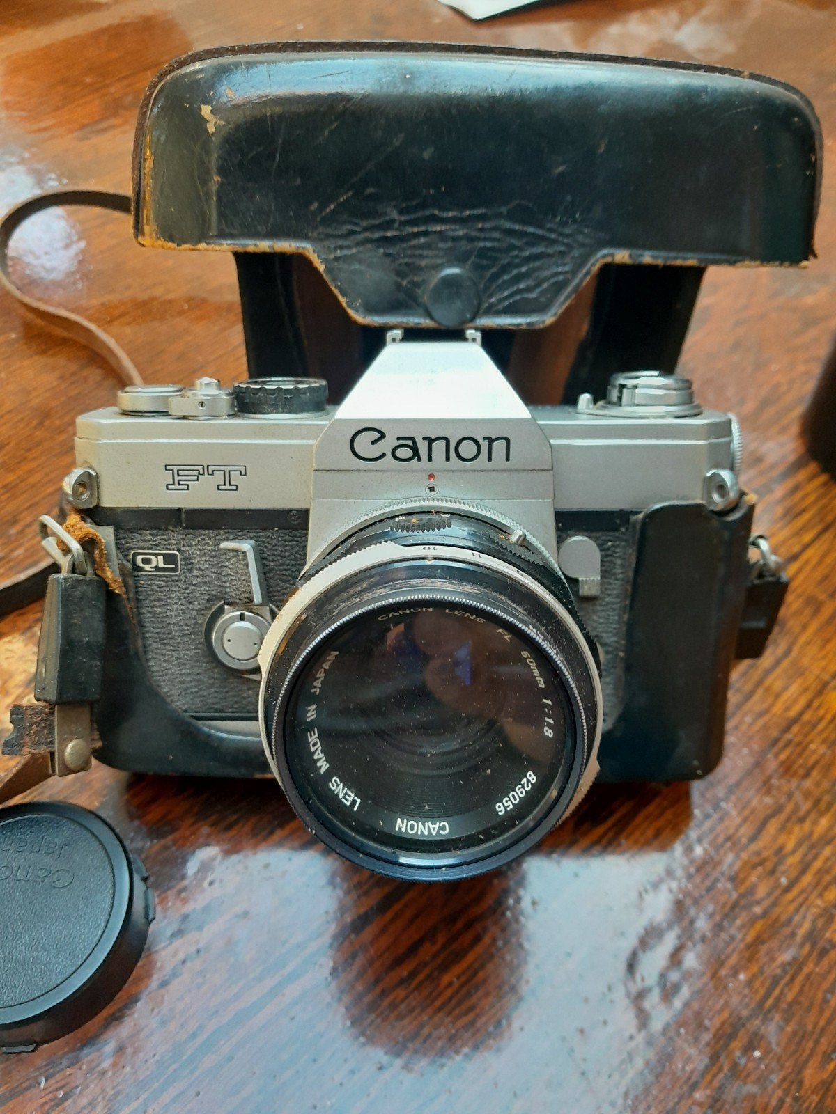 Vintage Canon met 200mm lens