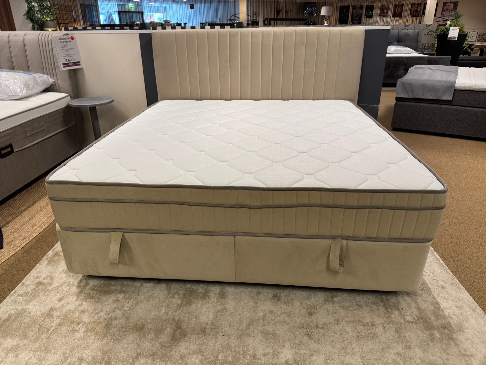 Boxspring/Baza met opbergruimte 180 Direct/leverbaar E7099, Huis en Inrichting, Beige, #Opbergbox#Boxspring#Baza#Opbergruimte#180cm#Beige Velvet