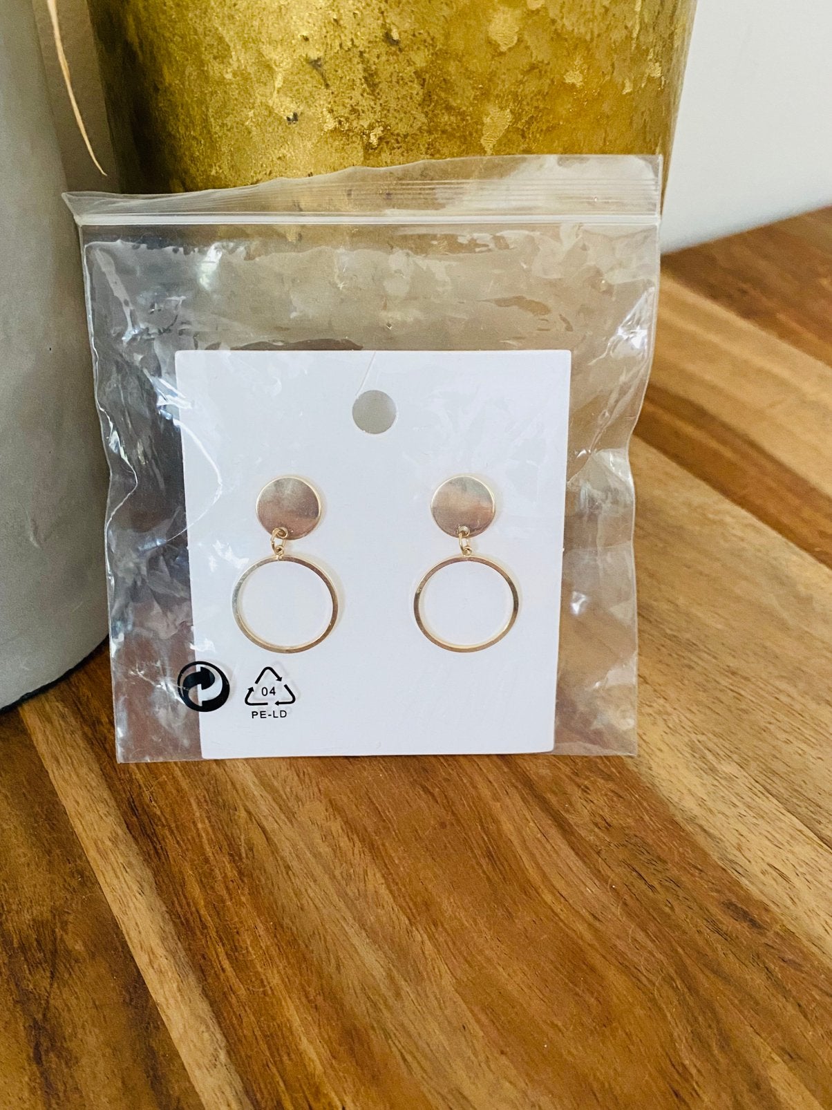 Oorbellen/ oorbelletjes/ earrings/ sieraden van H&M (nieuw), Sieraden, Tassen en Uiterlijk, Ophalen of Verzenden, Nieuw, Goud