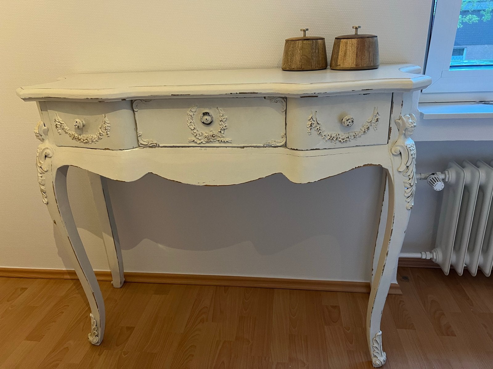 Mooie witte vintage sidetable met lade, Ophalen, Gebruikt, 100 tot 150 cm, Overige vormen