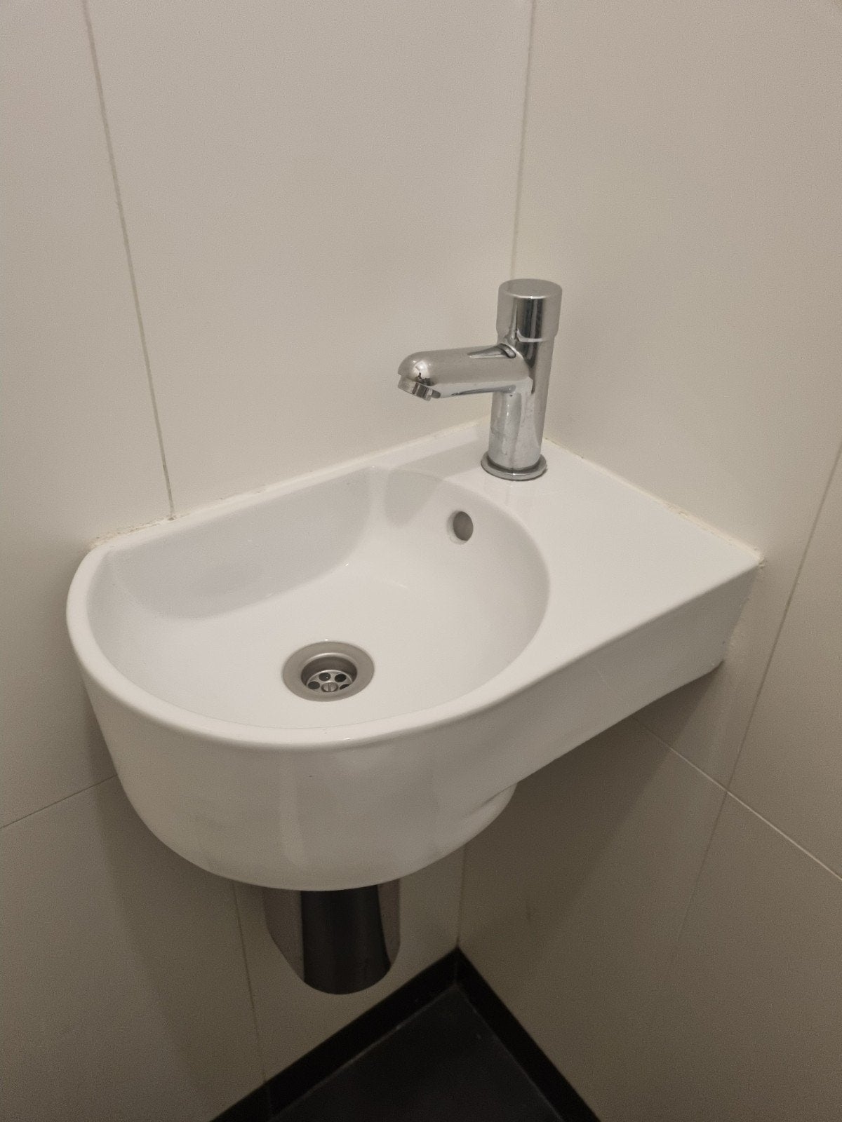 Fonteinset + wasbak modern wit, Doe-het-zelf en Verbouw, Ophalen, Gebruikt