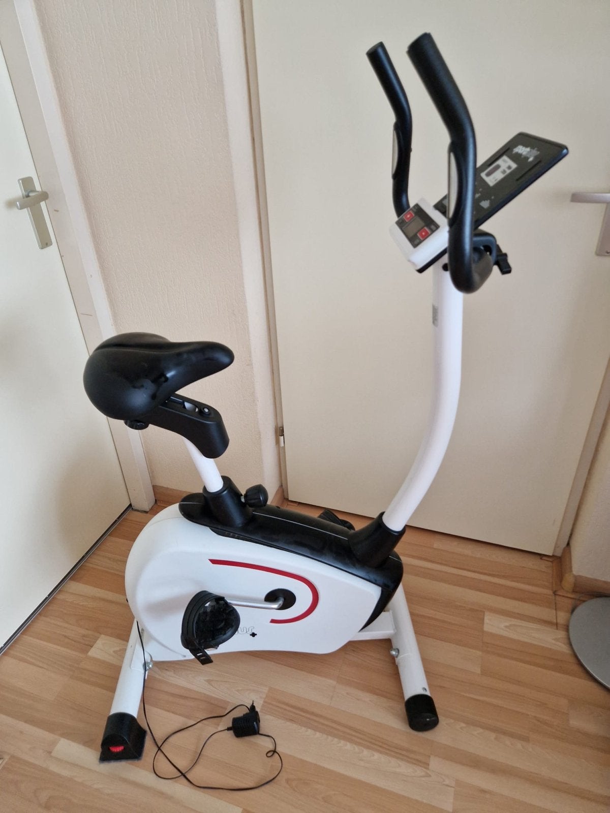 Sportplus Hometrainer SP-HT-9500-E - Zo goed als nieuw, Sport en Fitness, Geen, Ophalen of Verzenden, Zo goed als nieuw, Metaal