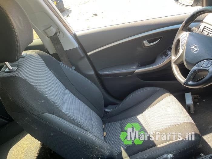 Veiligheidsgordel rechts-voor van een Hyundai I30, Auto-onderdelen, Gebruikt, -, -, Ophalen of Verzenden