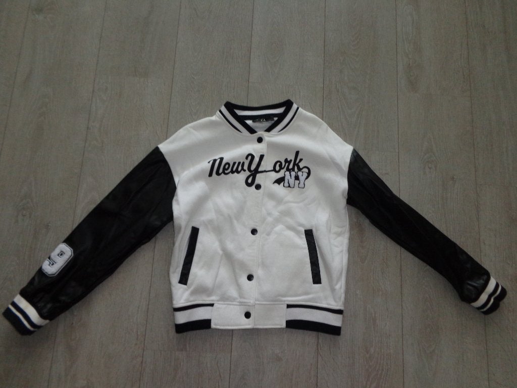 stoere meidenjas van C&A ,maat 146/152, Kinderen en Baby's, Kinderkleding | Maat 146, Ophalen of Verzenden, Gebruikt, Meisje, Jas