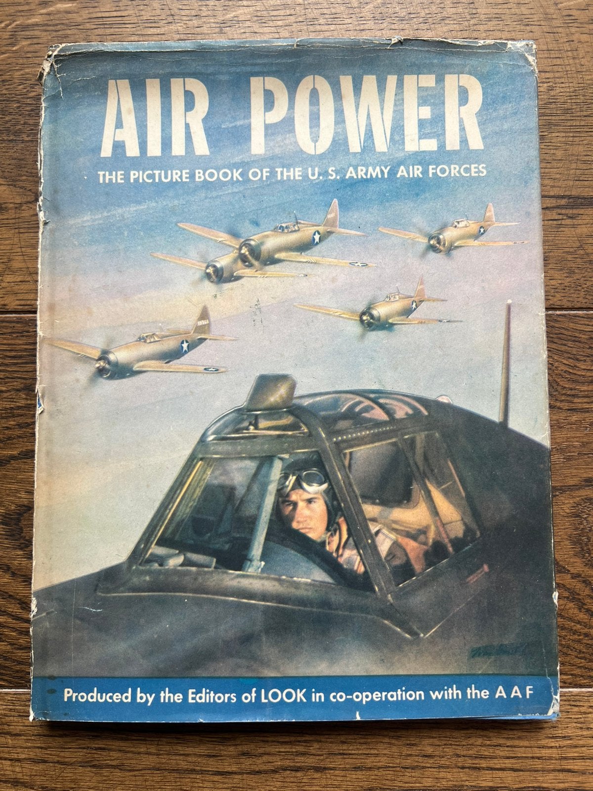 WO2 Amerikaan Air Power Picture Book USAAF 1943 airborne, Amerika, Verzenden, Boek of Tijdschrift