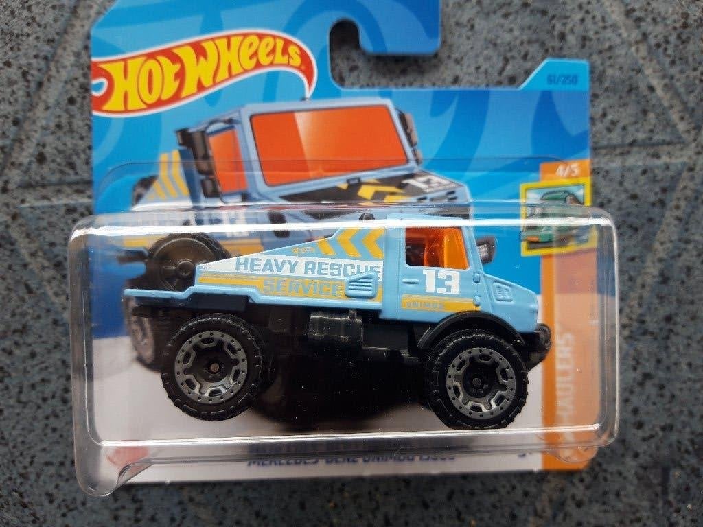 Mercedes-Benz Unimog 1300L takelwagen blauw - Hotwheels, Ophalen of Verzenden, Zo goed als nieuw, Bus of Vrachtwagen