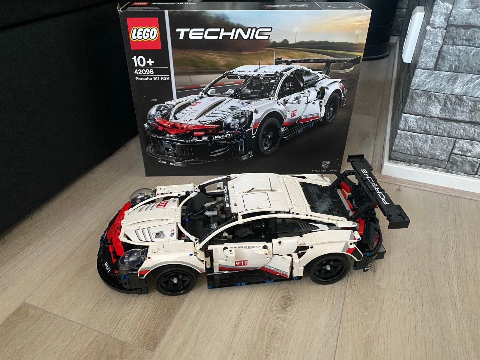 LEGO Technic Porsche 911 RSR (42096), Ophalen, Lego, Zo goed als nieuw, Complete set