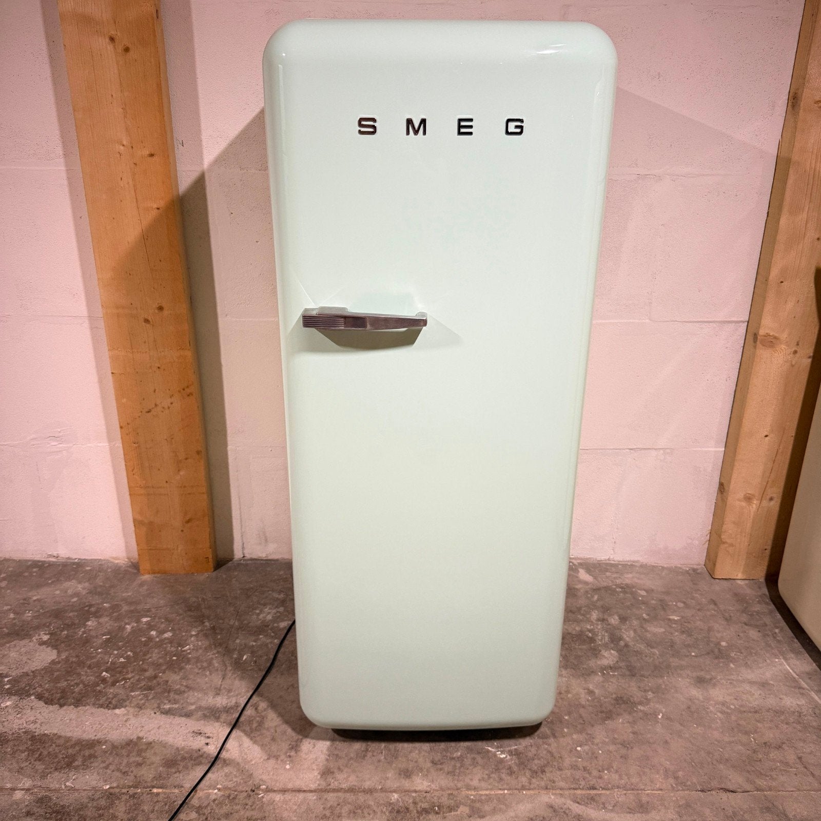 Smeg koelkast in mintgroen - Retro design, Witgoed en Apparatuur, Ophalen, 150 tot 200 liter, 60 cm of meer, 140 tot 160 cm