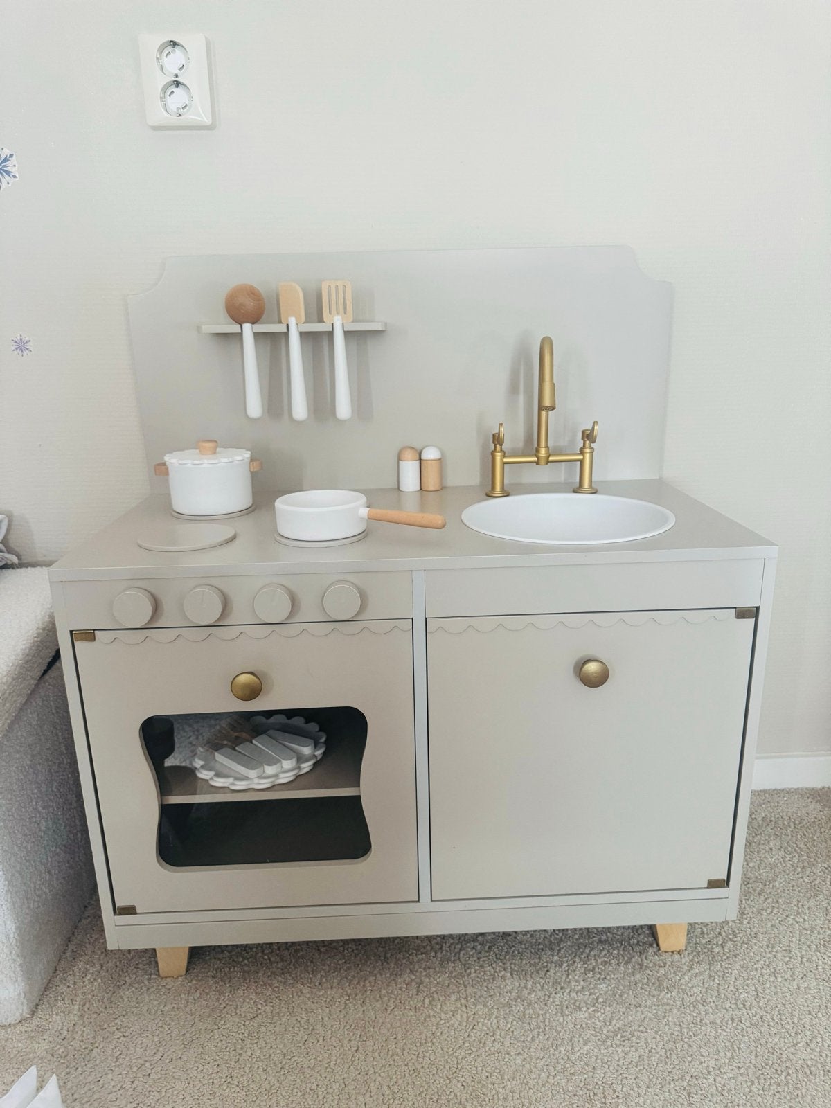 Petite Amelie Speelkeuken met uitgebreide accessoires, Ophalen, Zo goed als nieuw, Ontdekken