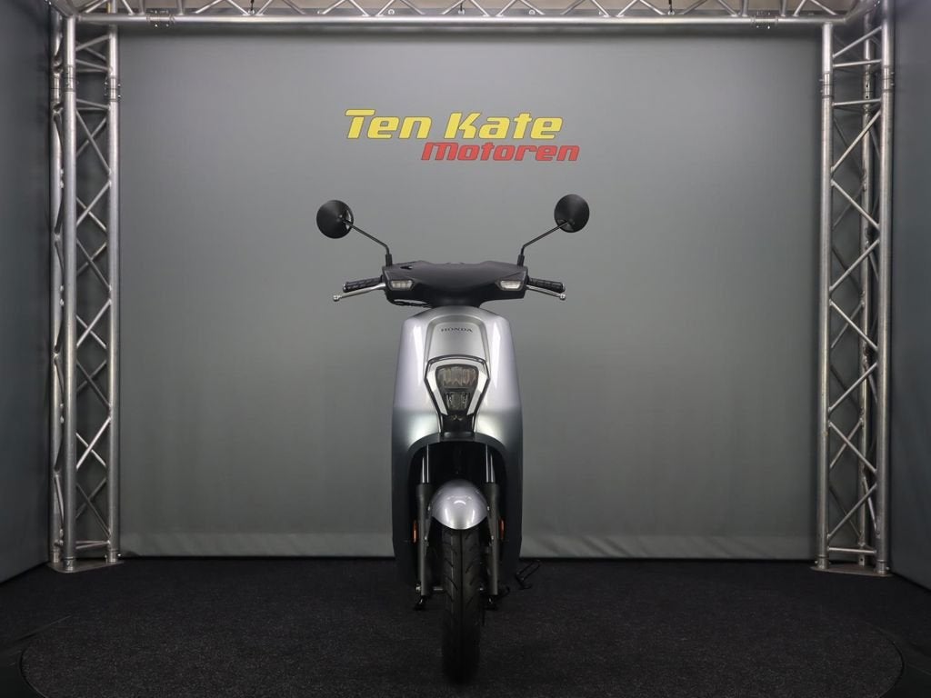 Honda EM1 e:, Bedrijf, Overig