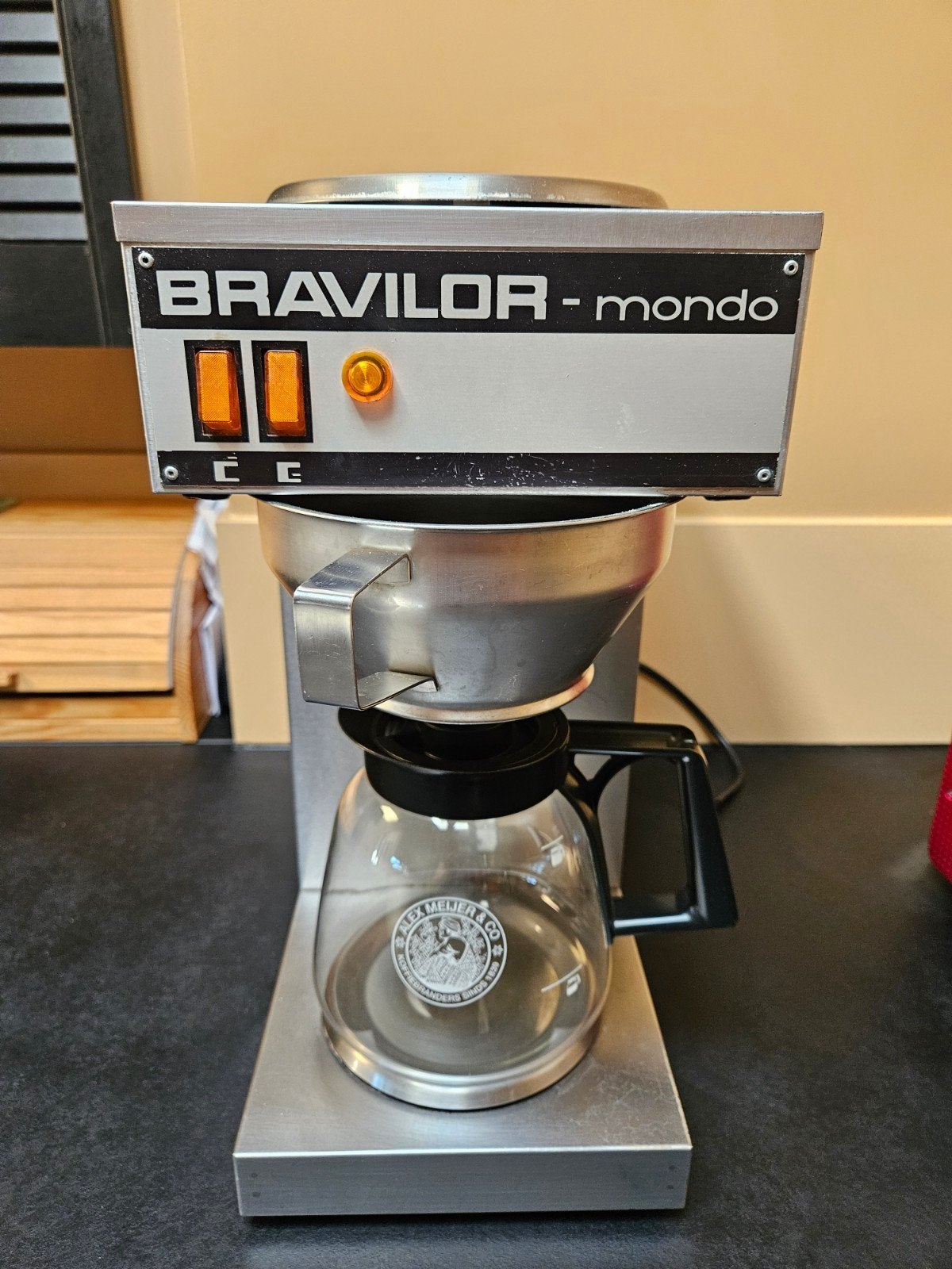 Bravilor Mondo Koffiezetapparaat - Professioneel en Betrouwb, Ophalen, Gebruikt, 10 kopjes of meer, Koffiemachine