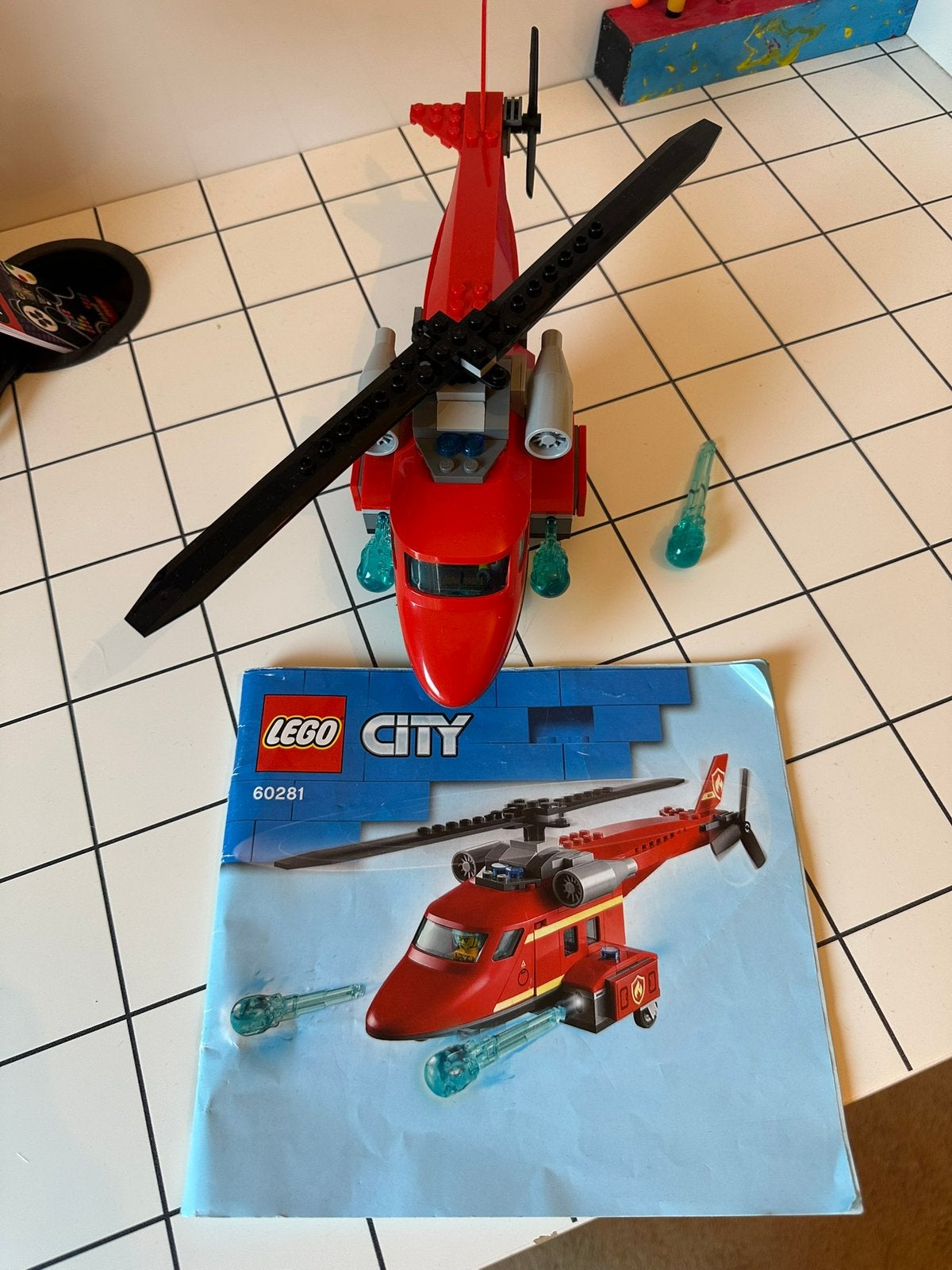 Lego City helicopter nr. 60281, Ophalen, Zo goed als nieuw