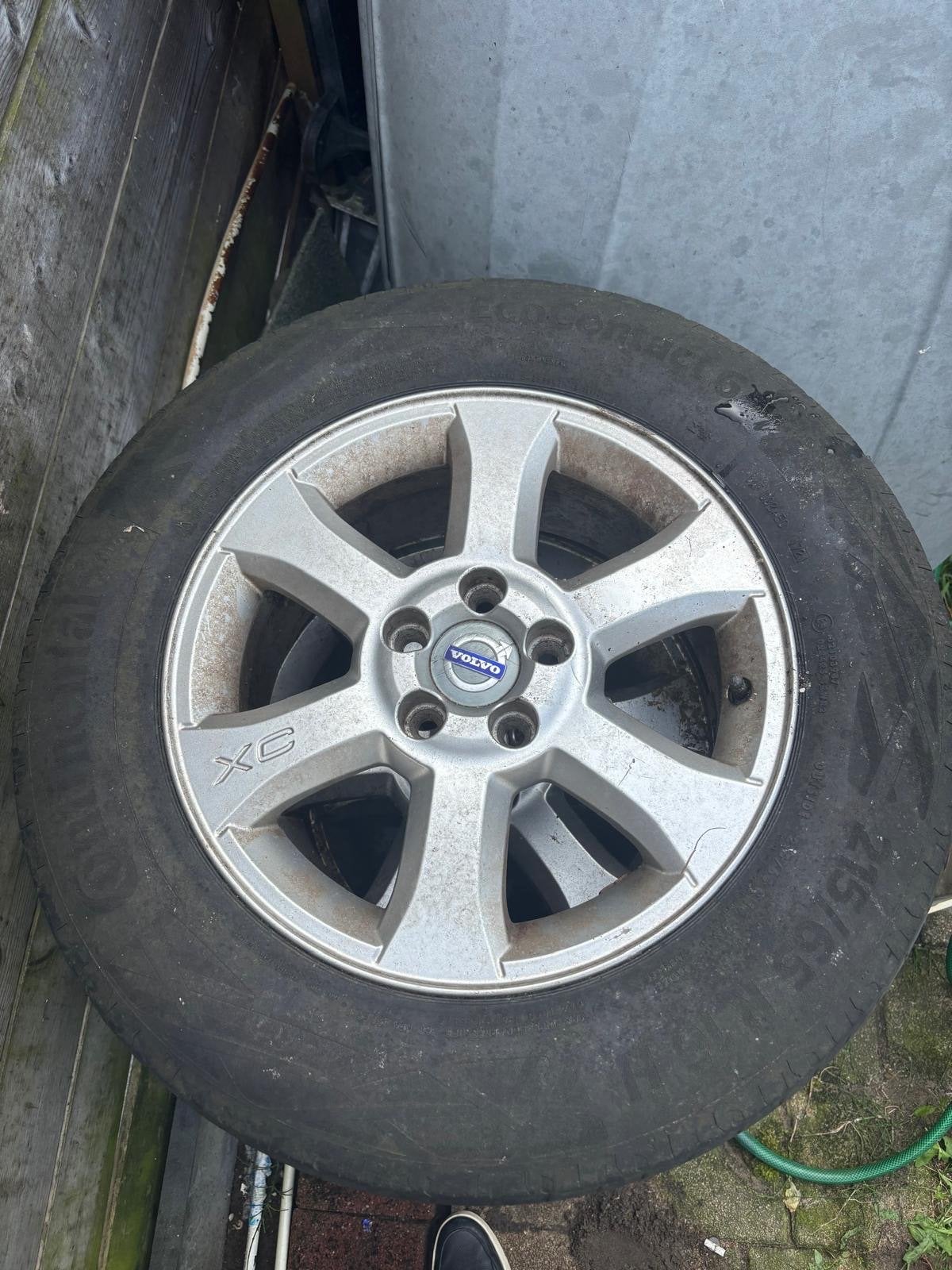 Set van 4 originele Volvo XC 16 inch velgen, Ophalen, Gebruikt