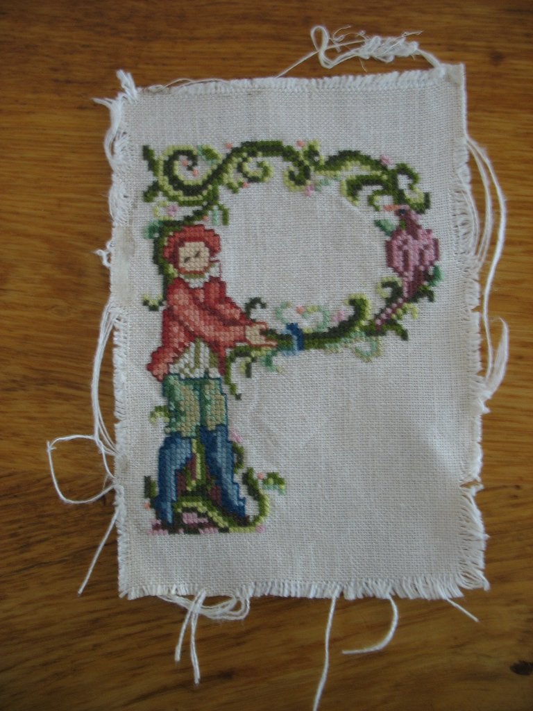 Apart Geborduurd de Hoofdletter * P Zolderopruiming Vintage, Ophalen of Verzenden, Zo goed als nieuw, Handborduren, Overige typen