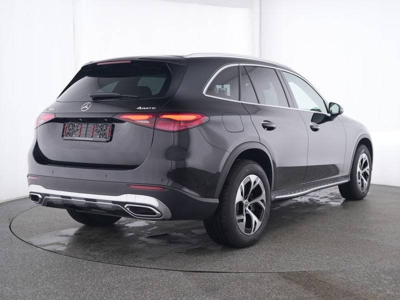 Mercedes-Benz GLC 300 e 4MATIC Plug-In Hybride Trekhaak | Tr, Auto's, Automaat, 12 maanden, Zwart, Leder en Stof