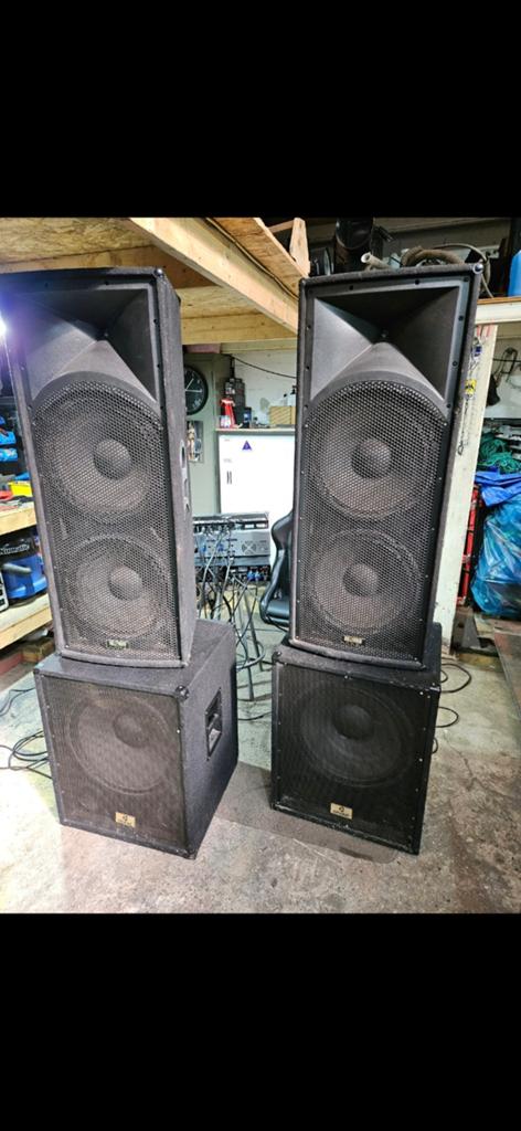 Complete PA geluidsset met versterkers en speakers, Audio, Tv en Foto, Luidsprekers, Overige merken, Gebruikt, Ophalen of Verzenden
