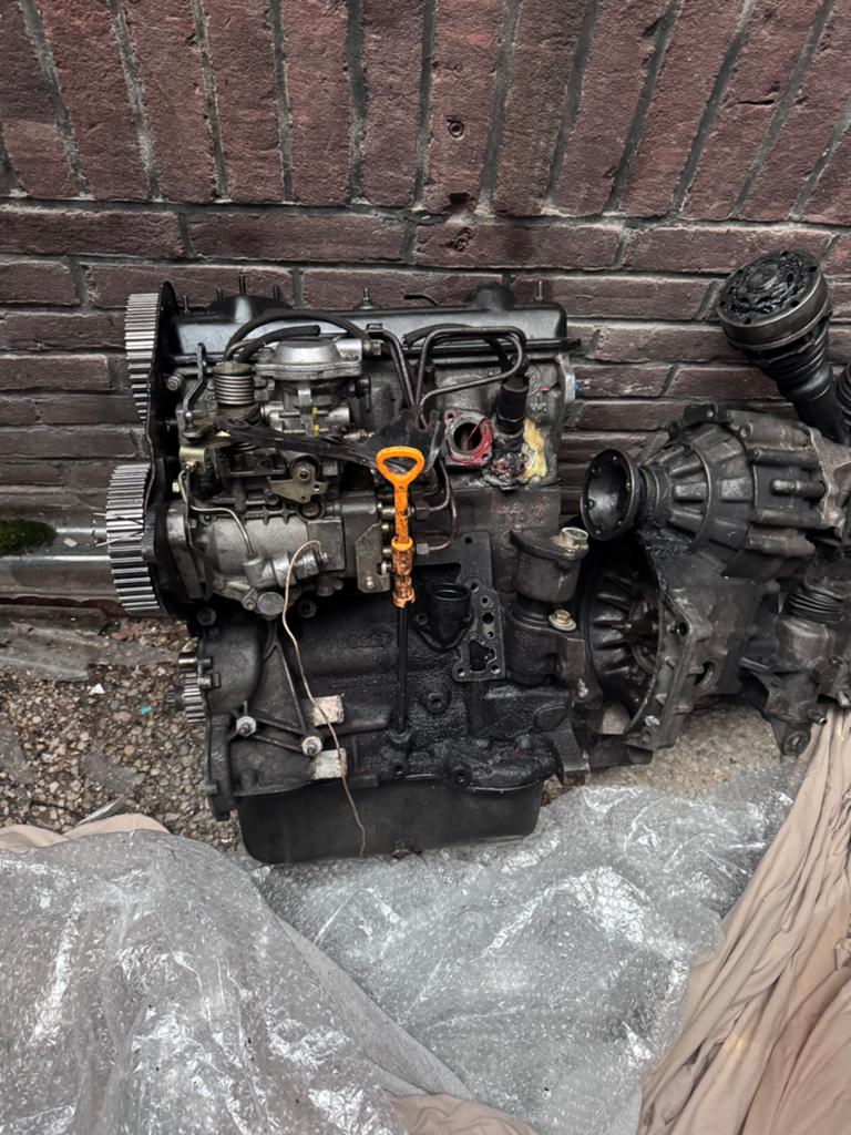 VW 1.9 TD AAZ motor en versnellingsbak, Auto-onderdelen, Motor en Toebehoren, Ophalen of Verzenden, Gebruikt, Seat