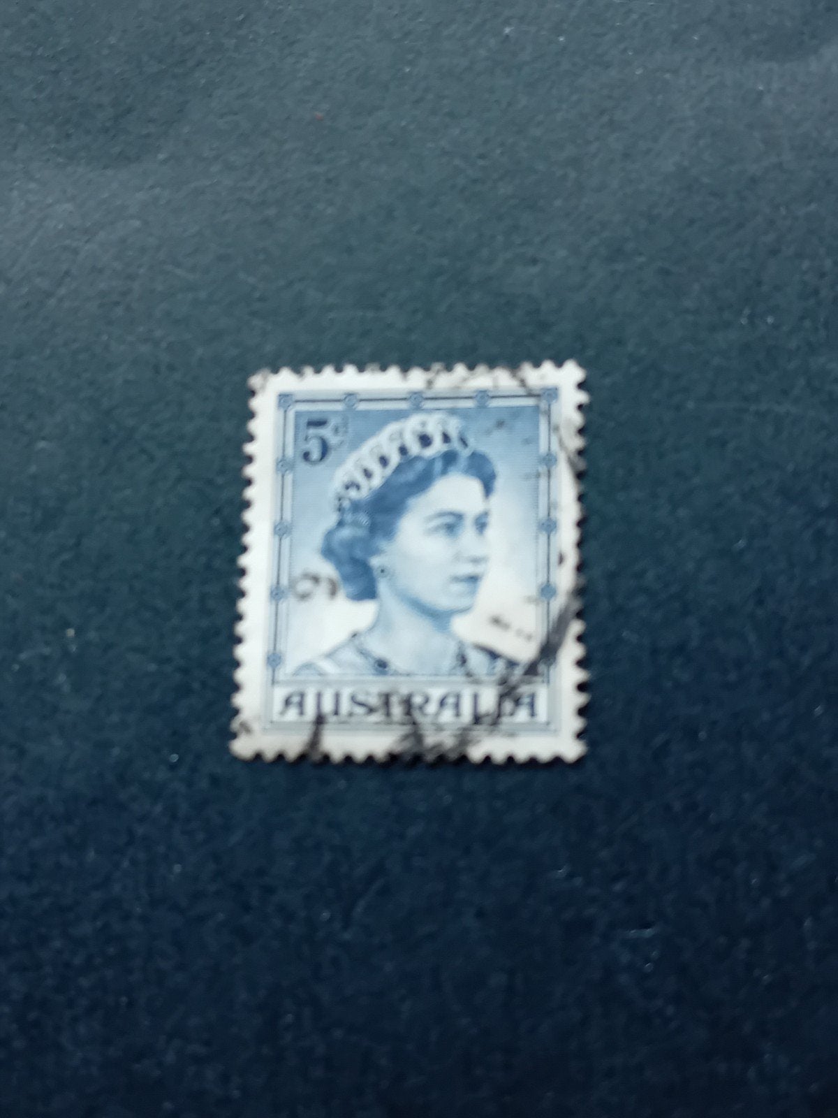 Australische postzegel Koningin Elizabeth II (5 pence), Ophalen of Verzenden, 1940 tot 1960, Gelopen, Buiten Europa