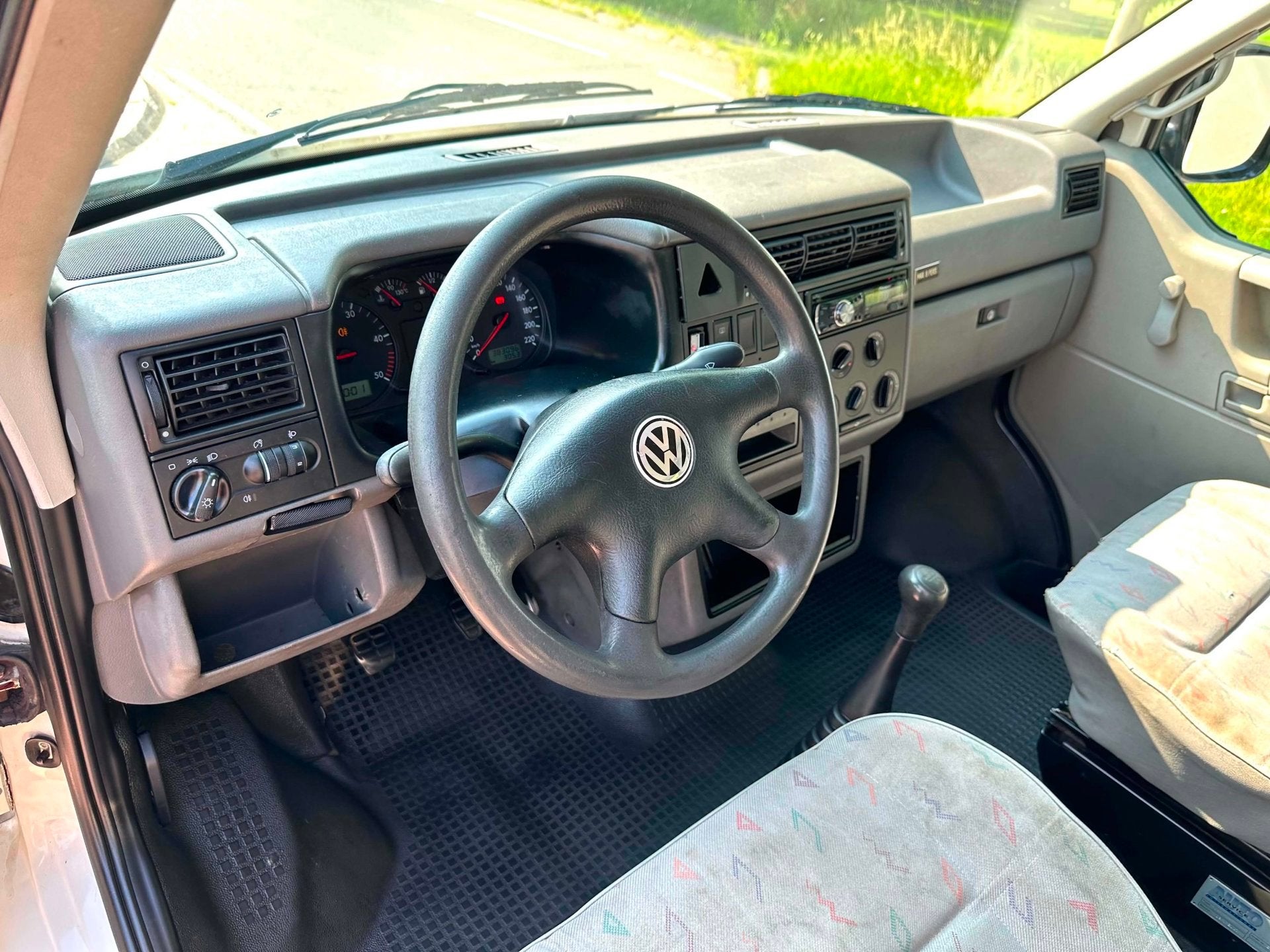 Volkswagen Transporter Kombi 1.9 TD 332 Youngtimer 2+2+2+3 M, foto 12