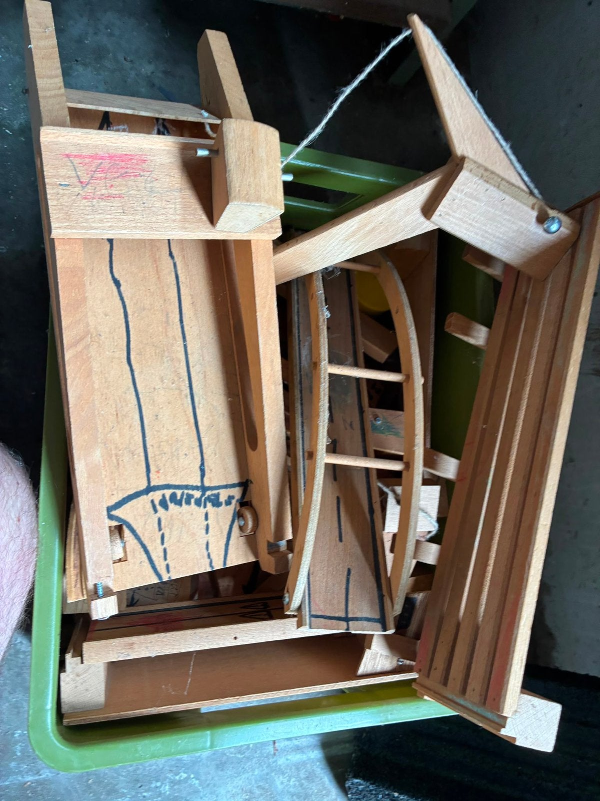 Bak met oude houten speelgoed, Ophalen, Gebruikt, Overige typen