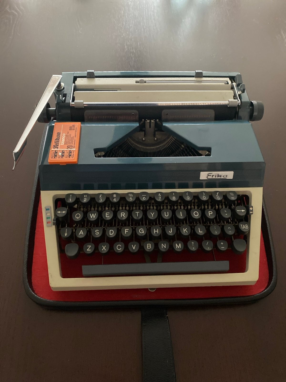 Typemachine Erika uit de jaren 70, Diversen, Ophalen of Verzenden, Gebruikt