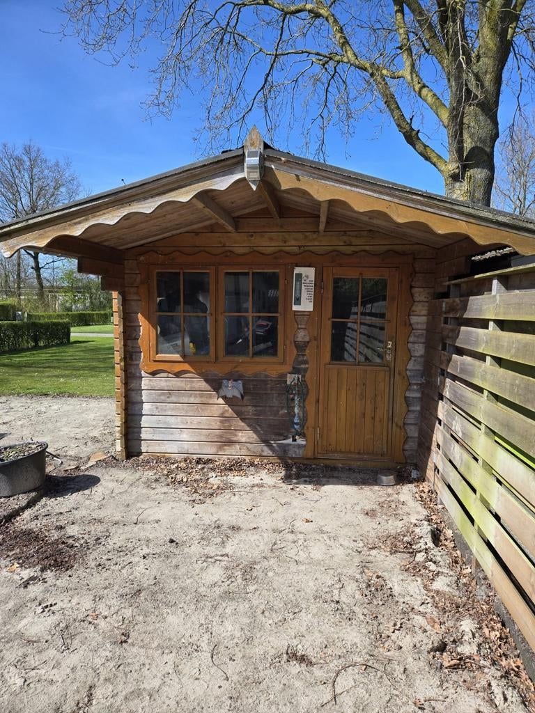 Schuur 3x3 meter – op zoek naar een 3e eigenaar!, Tuin en Terras, Tuinhuizen, Ophalen, 250 tot 500 cm, Blokhut, 2 ramen