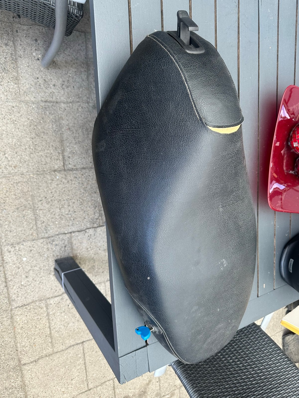 Piaggio New Fly Zadel met sleutel, Ophalen of Verzenden, Gebruikt, Zadel, Piaggio