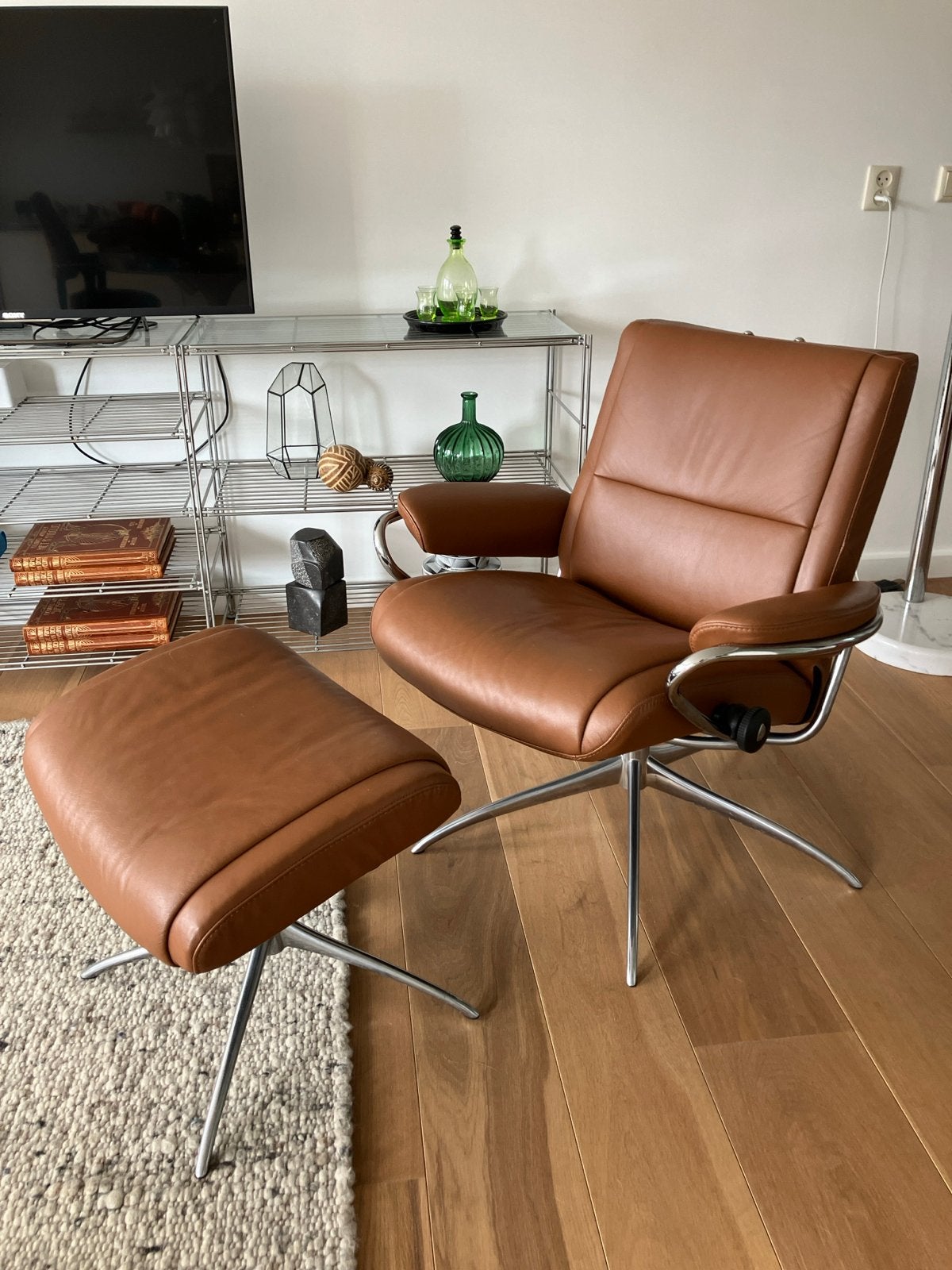 Stressless fauteuil met hocker - Cognac leer, Ophalen, Gebruikt, Leer, 75 tot 100 cm