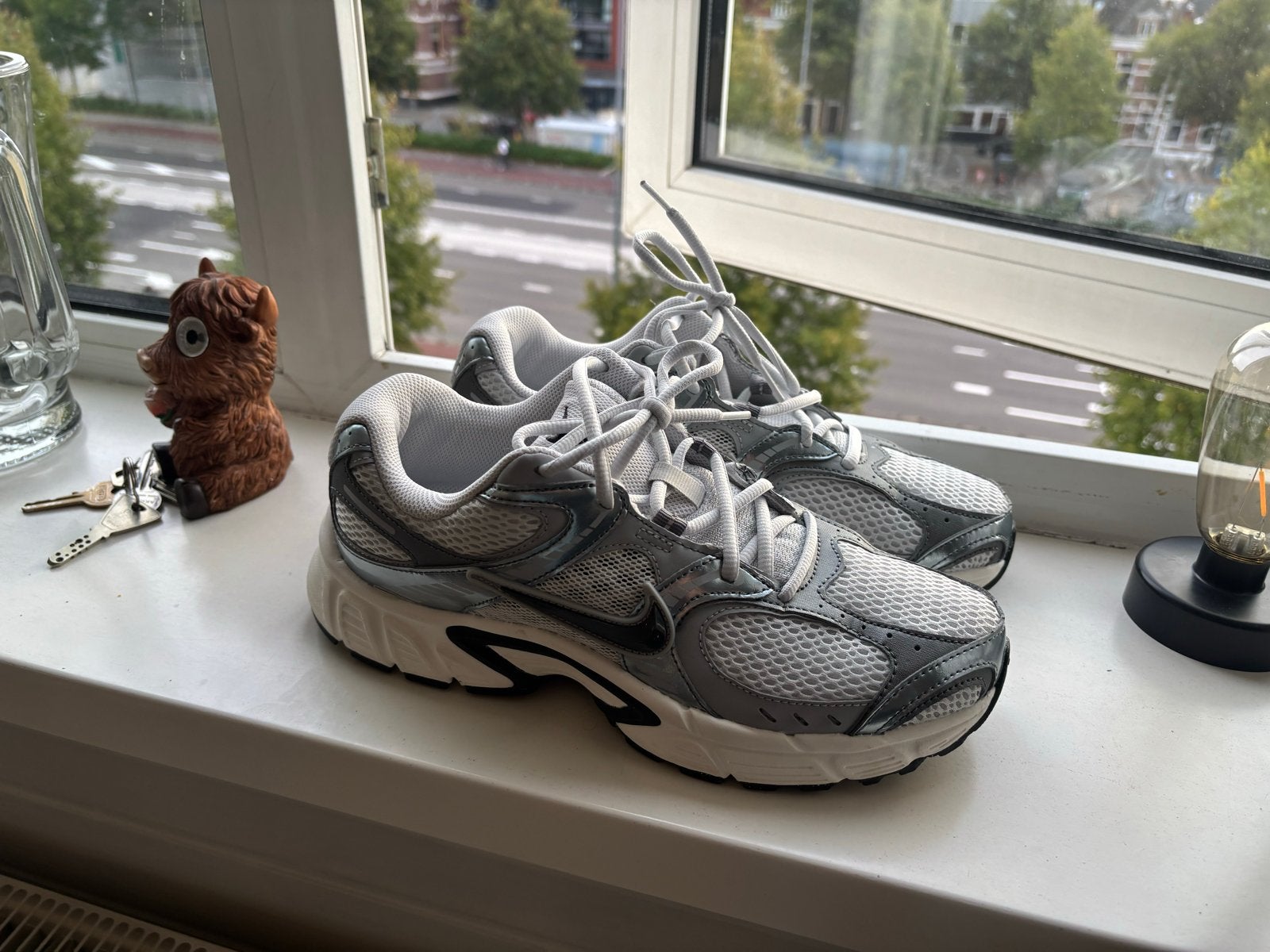Nike Sportswear sneakers - Maat 41 - Zo goed als nieuw, Kleding | Heren, Ophalen of Verzenden, Nieuw, Sneakers of Gympen