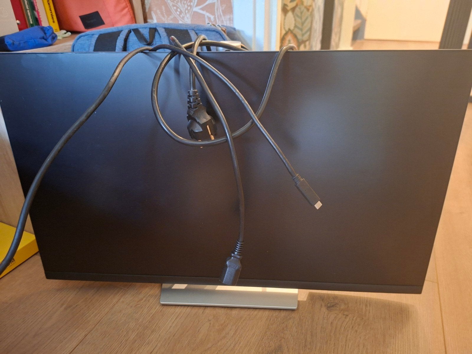 Dell P2722HE Monitor - 27 inch met kabels, Computers en Software, Ophalen, Gebruikt, Full HD, Dell