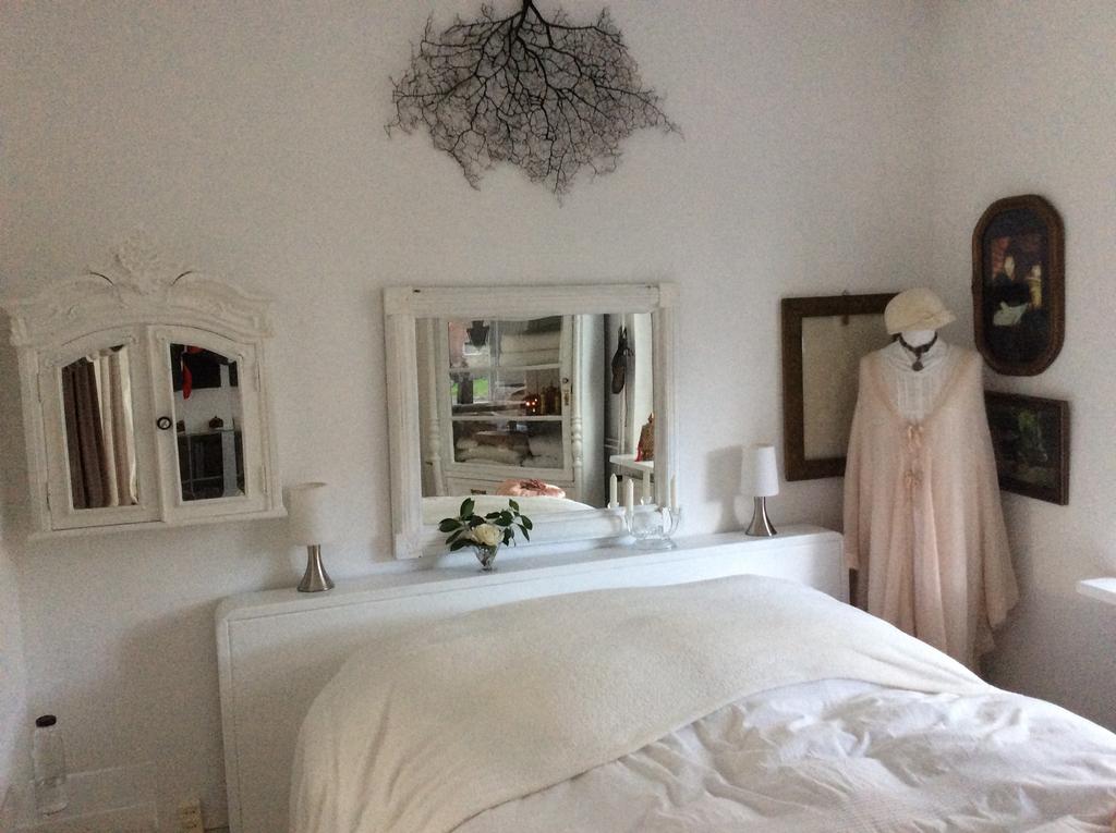 Auping headboard wit, hout en heel zwaar vintage, Huis en Inrichting, 90 cm, Eenpersoons, Wit, Ophalen of Verzenden