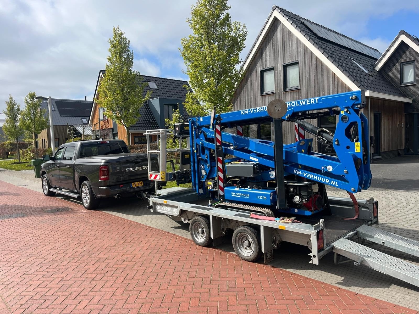 Hoogwerker Huren -  Spinhoogwerker 17m KMverhuur