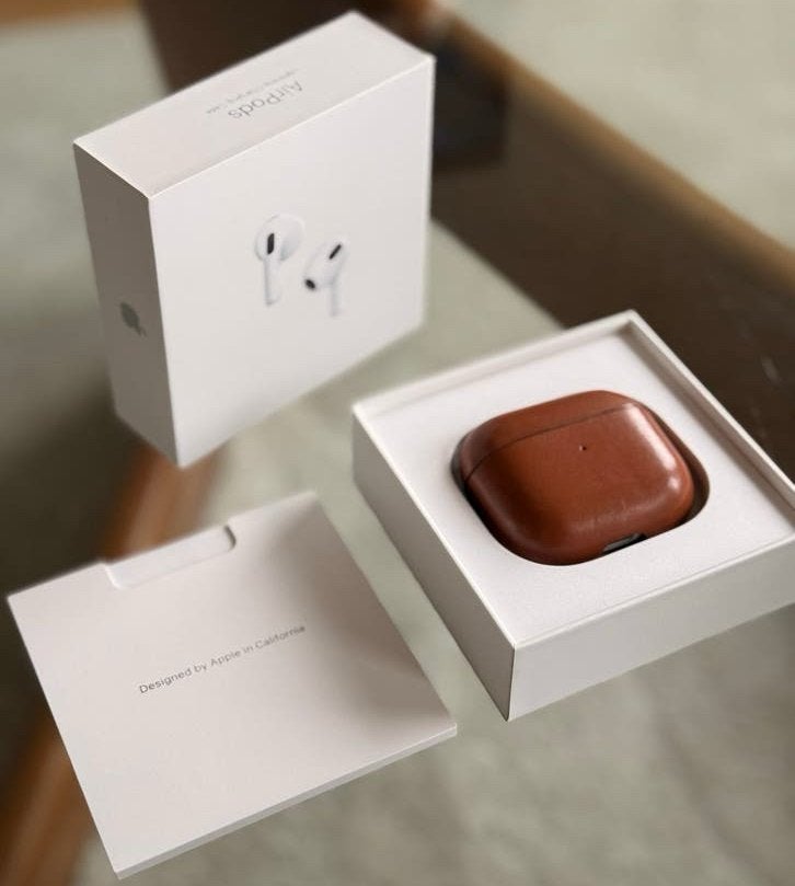 Apple AirPods 3e generatie met Lightning oplaadcase, In-ear, Bluetooth, Ophalen of Verzenden, Zo goed als nieuw