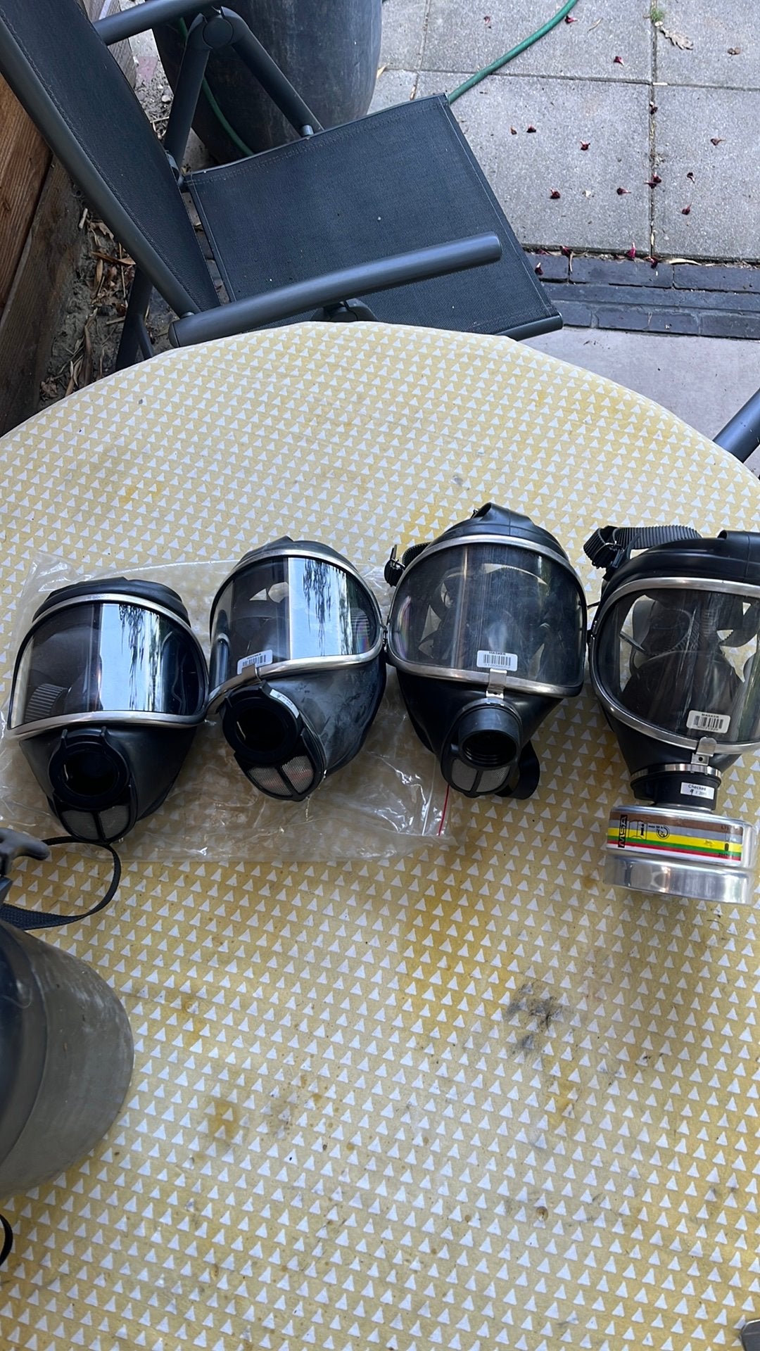 4x drager volgelaat maskers, Doe-het-zelf en Verbouw, Adembescherming, Ophalen of Verzenden, Zo goed als nieuw