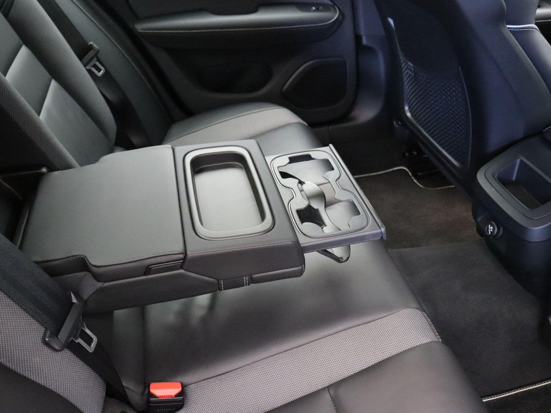 Volvo S60 2.0 T4 R-Design | Trekhaak | Elektrische Stoelvers, Auto's, Volvo, 15 km/l, Euro 6, 1969 cc, S60