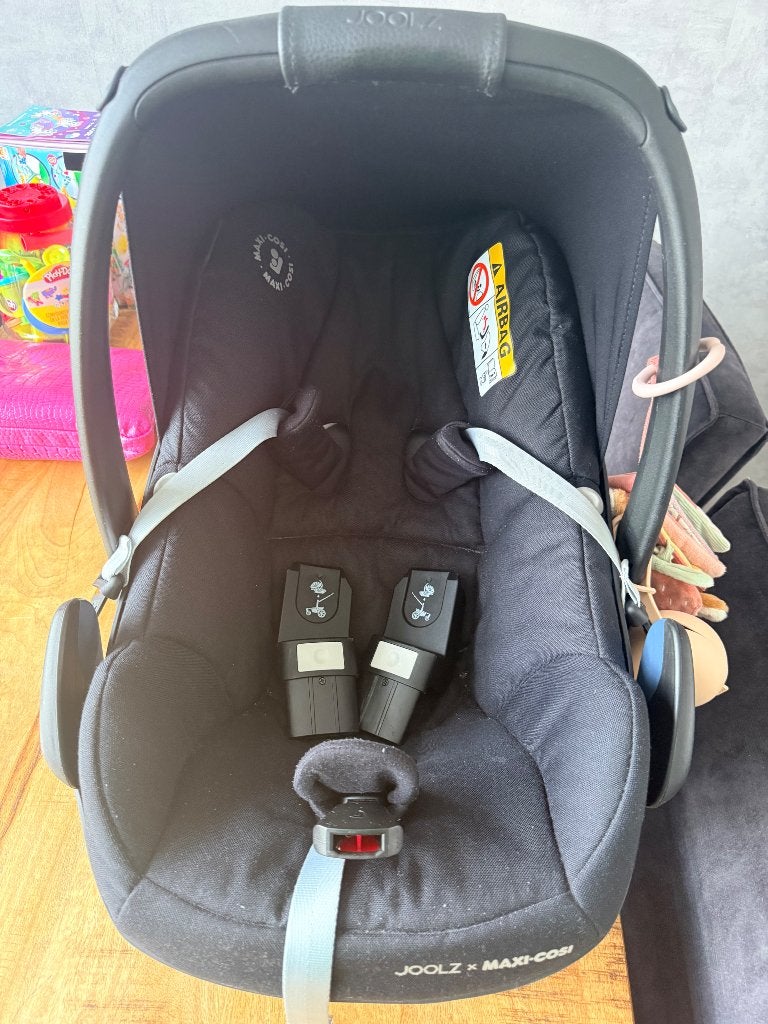 Maxi-Cosi + Isofix Base + Joolz Adapters | Compleet |, Ophalen, Autogordel, Zo goed als nieuw, 0 t/m 13 kg