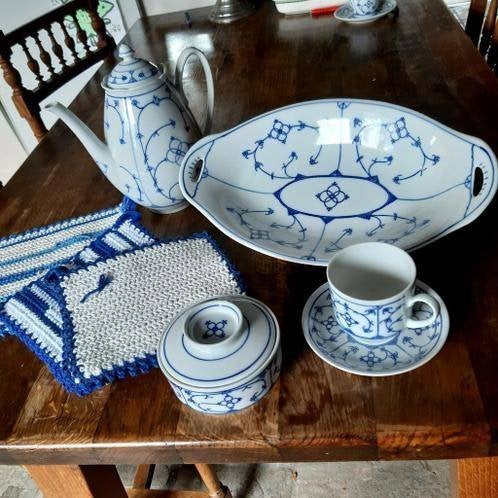 Saks Blau Winterling serviesdelen, Ophalen of Verzenden, Zo goed als nieuw, Overige stijlen, Kop(pen) en/of Schotel(s)